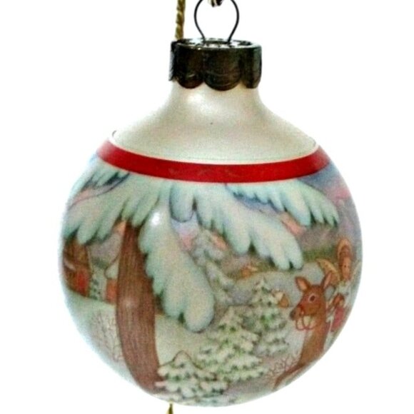 The Gift Bringers "Christkindl" Ornament  - Third in the Series - 1991 Hallmark - Picture 4 of 7